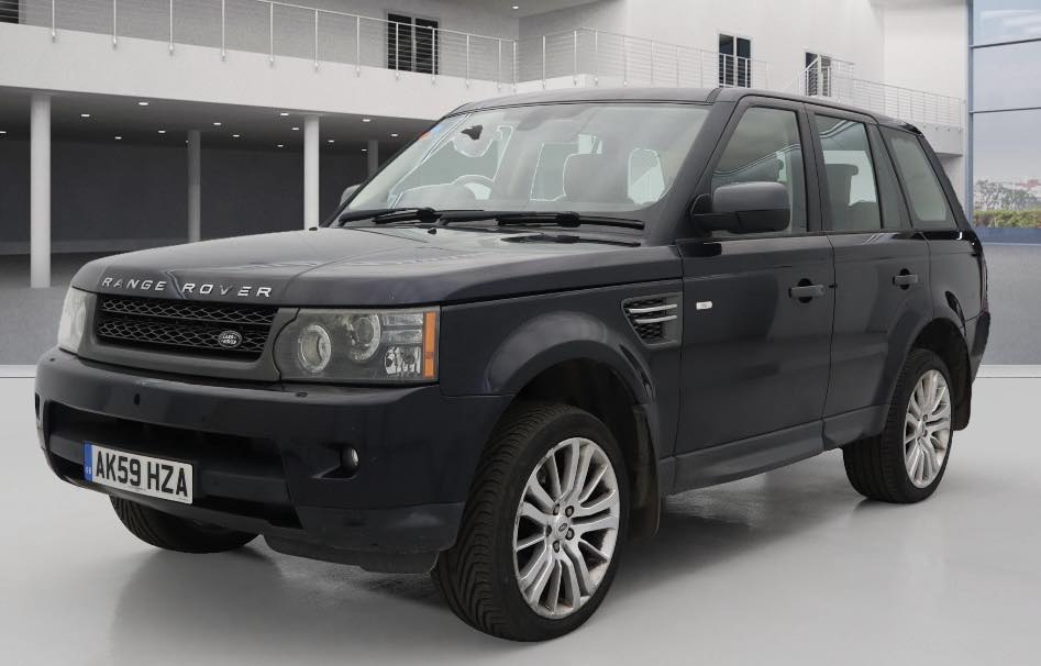 RANGE ROVER SPORTS. REG: AK59 HZA