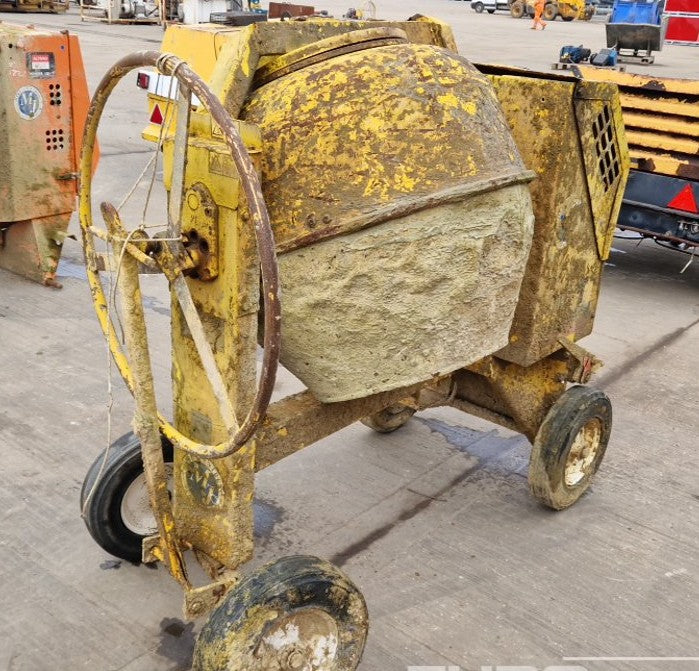 CONCRETE MIXER