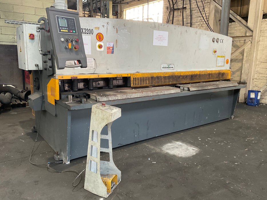 GULLOTINE KUBWA 3m x 6mm