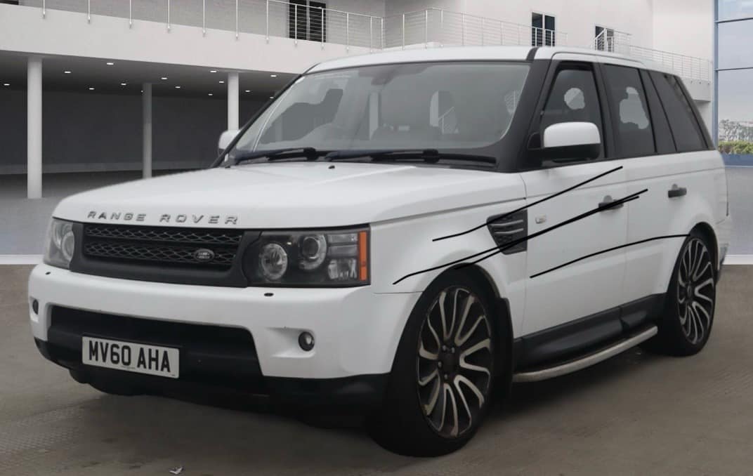 RANGE ROVER SPORTS. REG : MV60 AHA