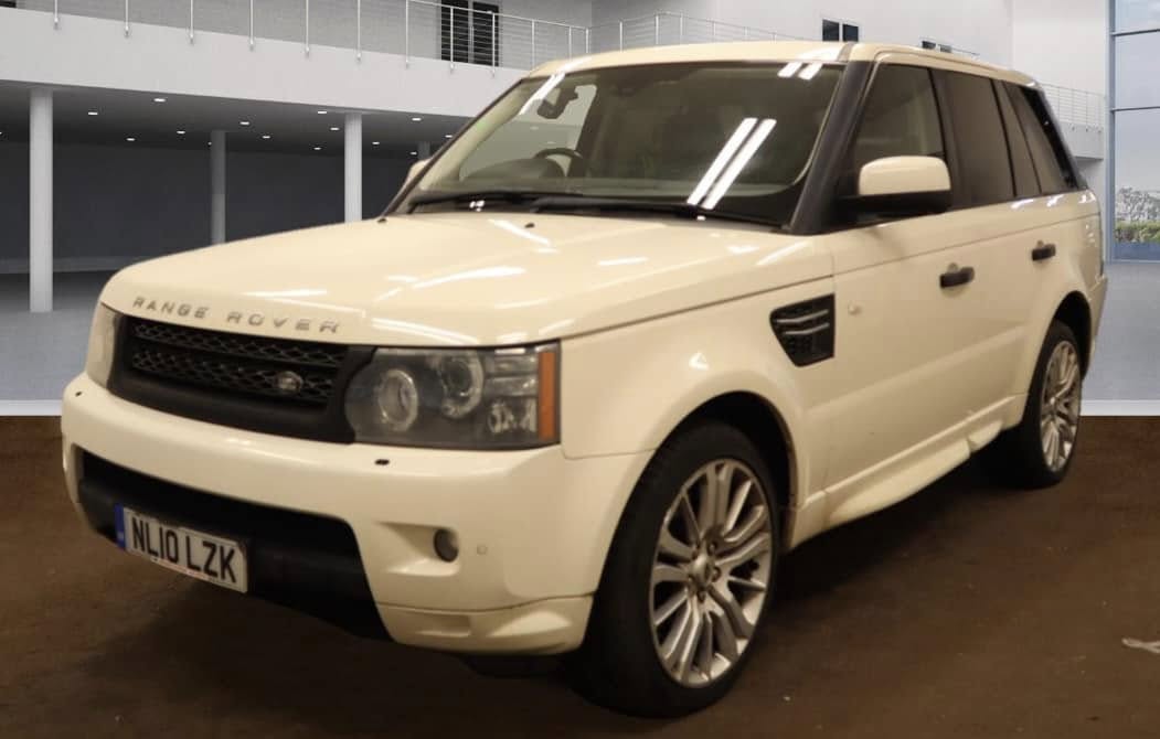 RANGE ROVER SPORTS . REG: NL10 LZK