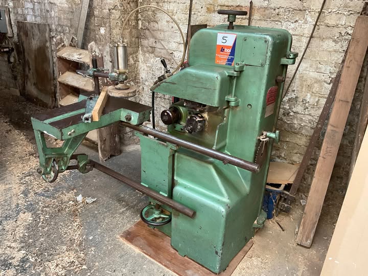 Single head Tenoner