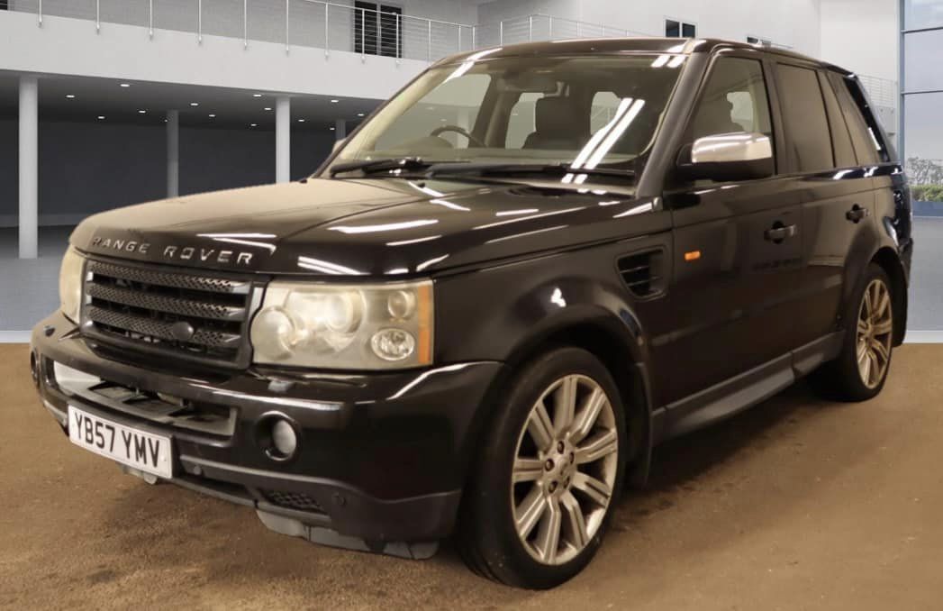 RANGE ROVER SPORTS HSE ;REG : YB57 YMV