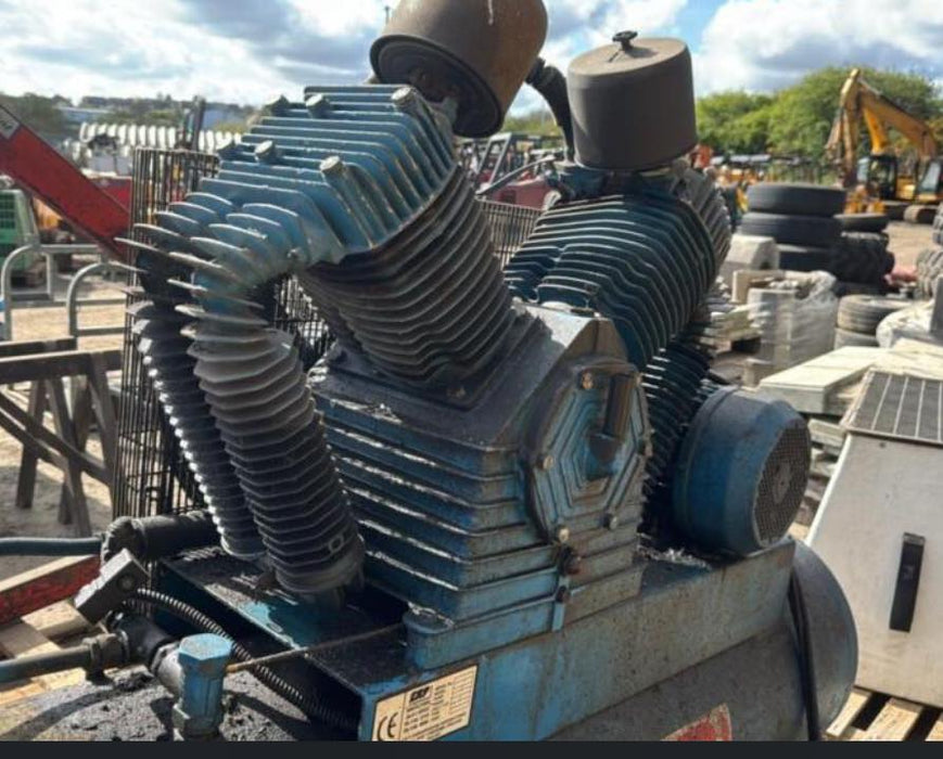 AIR COMPRESA KUBWA SANA