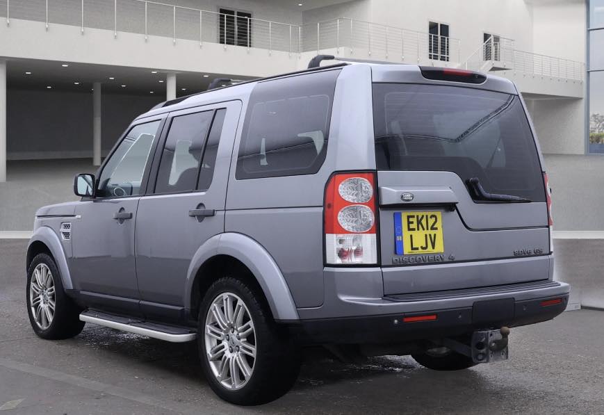 LAND ROVER DISCOVERY 4. REG: EK12 LJV