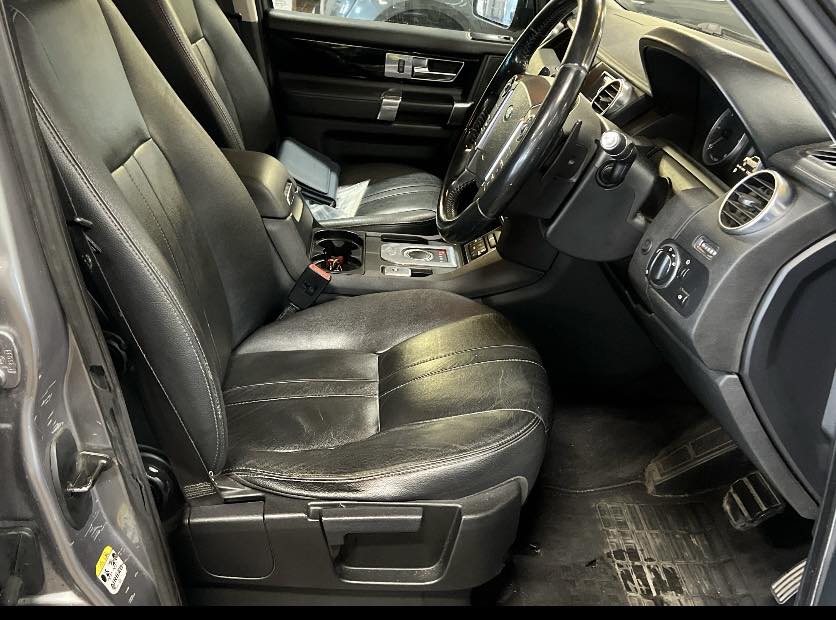 LAND ROVER DISCOVERY 4. REG: EK12 LJV