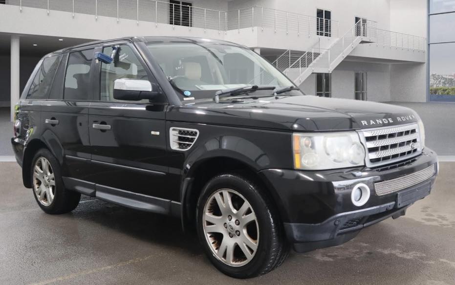 RANGE ROVER SPORTS 2005. REG:FH05 JNN