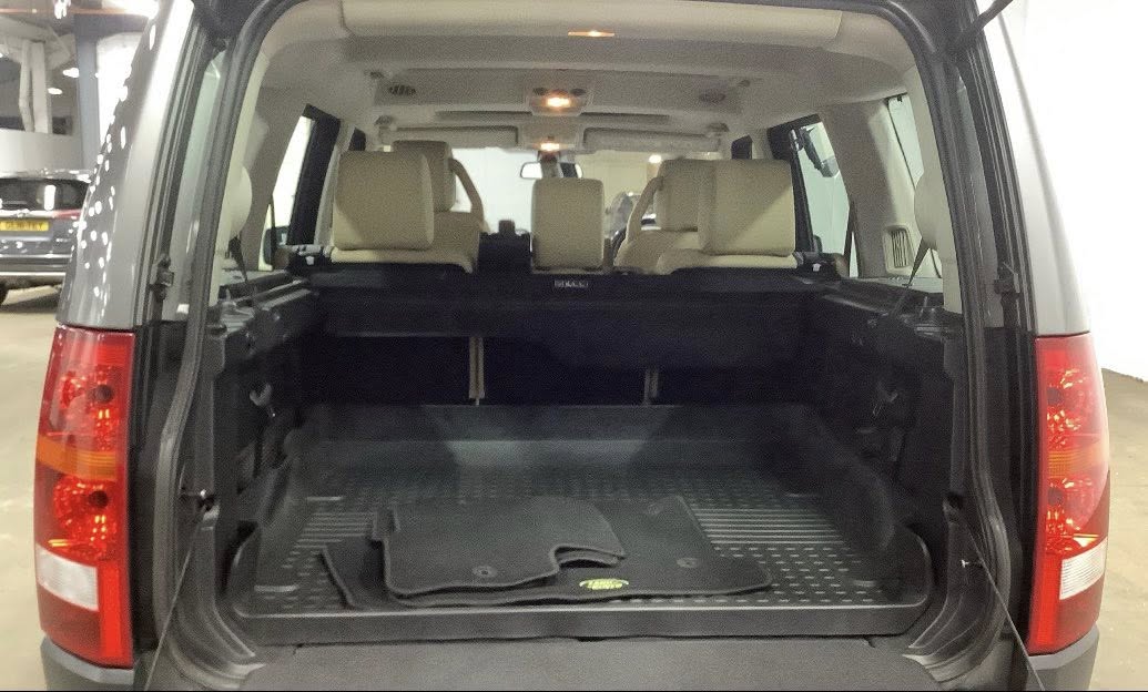 LAND ROVER DISCOVERY 3 , 2006 , REG: FH56 XCO