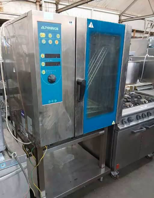 GAS OVEN