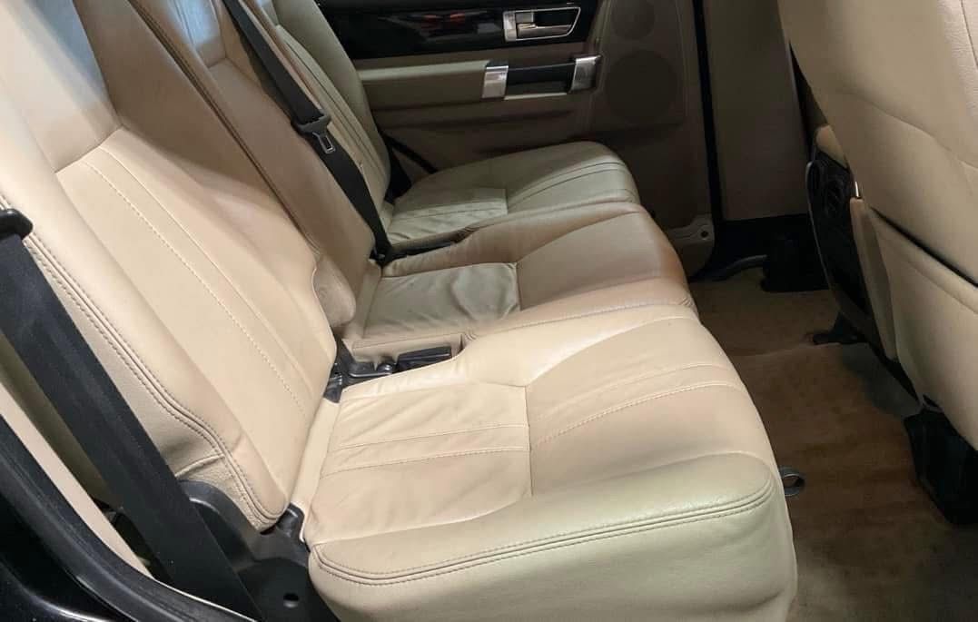 LAND ROVER DISCOVERY 4 . MWAKA 2012 . reg : SK12 GDU