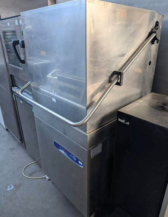 INDUSTRIAL DISH WASHER