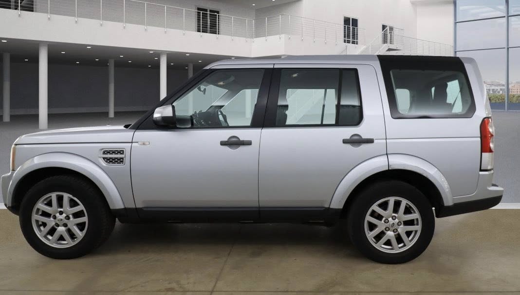LAND ROVER DISCOVERY 4. REG: J6FRX