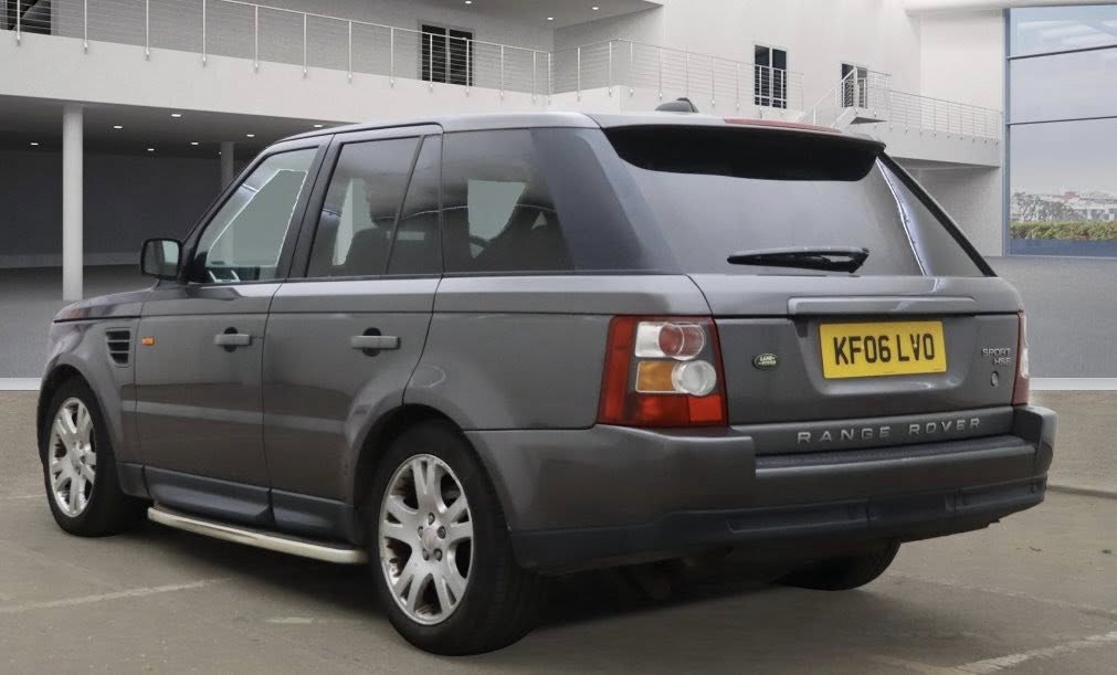 RANGE ROVER SPORTS. REG: KF06 LVO