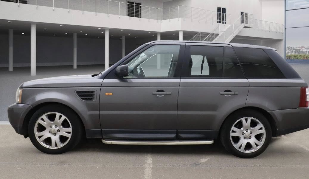 RANGE ROVER SPORTS. REG: KF06 LVO