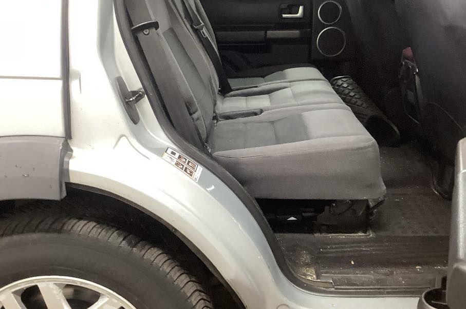 LAND ROVER DISCOVERY 3. REG PL07 LBF