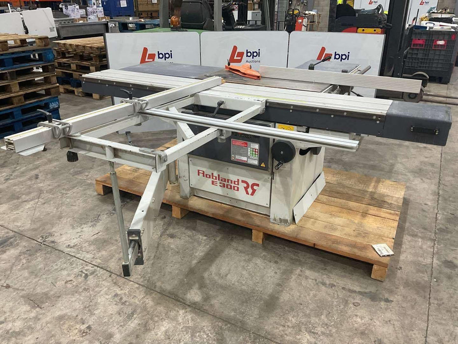 ROBLAND E300 SLIDING PANEL SAW