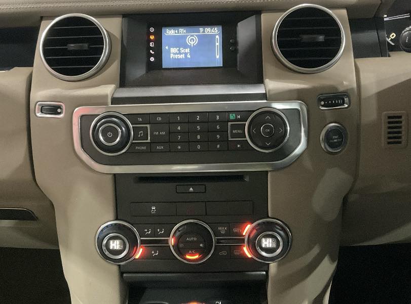 LAND ROVER DISCOVERY 4, 2011, REG : SG11 CKN