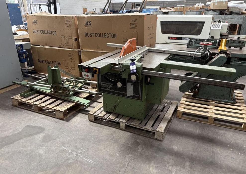 SLIDING PANEL SAW